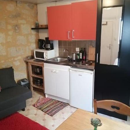 شقة Petit Studio Au Coeur D'Uzès المظهر الخارجي الصورة